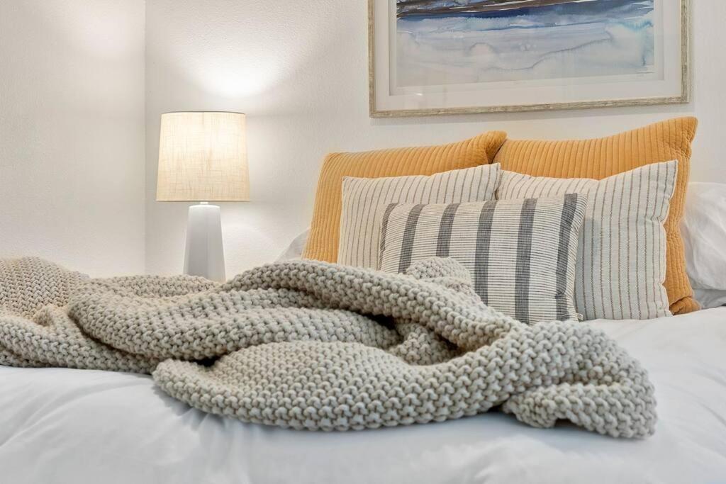 Cozy Coastal Getaway • Panoramic Ocean Views Villa Tokeland Luaran gambar